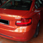 BMW Serie 2 220d F22 con retrofitting Active Sound - retrovisore laterale