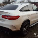 Mercedes Benz GLE 350 CDI - reequipamiento sonido activo - vista posterior lateral