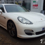 Porsche Panamera 970 3.0 TDI - reequipamiento sonido activo - vista frontal lateral